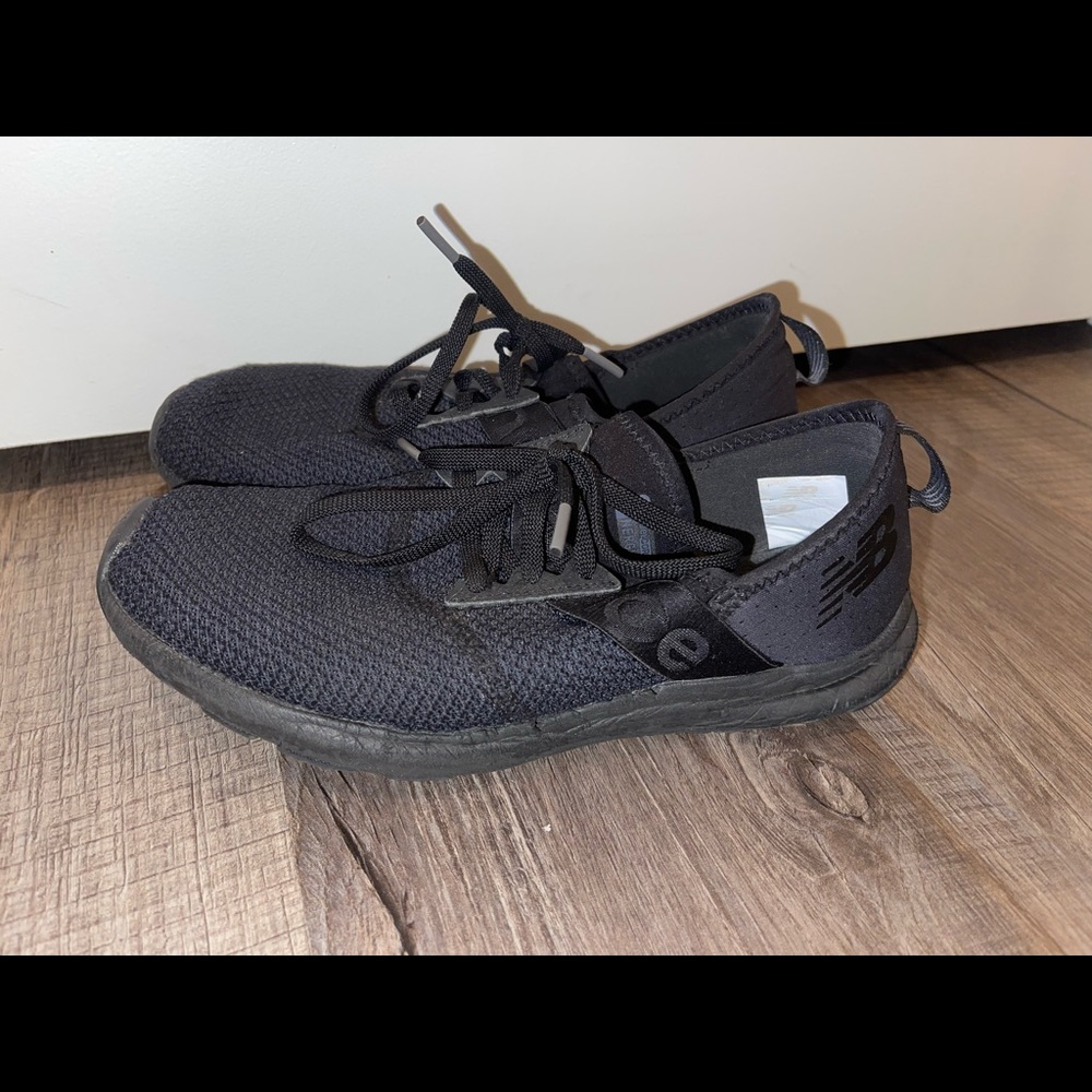 New Balance Tennis Shoes